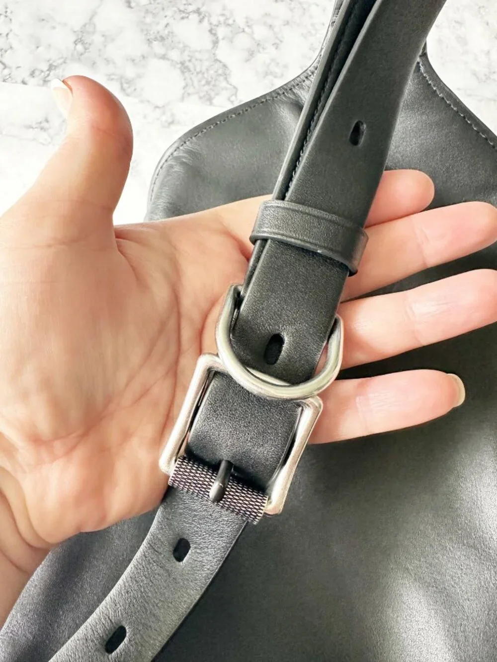 Rag & Bone Elliot Sling Bag in Black Smooth Leather - Picture 5 of 10